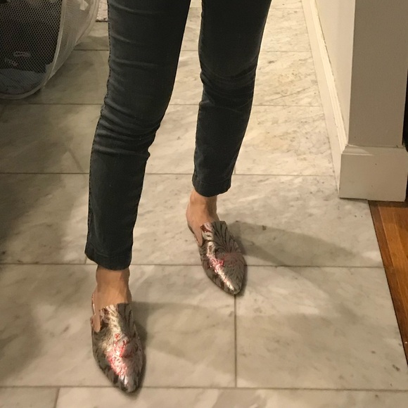 Jcrew Jacquard Floral Patterned silky upper Women's Mules flats worn size 6 - Picture 4 of 4